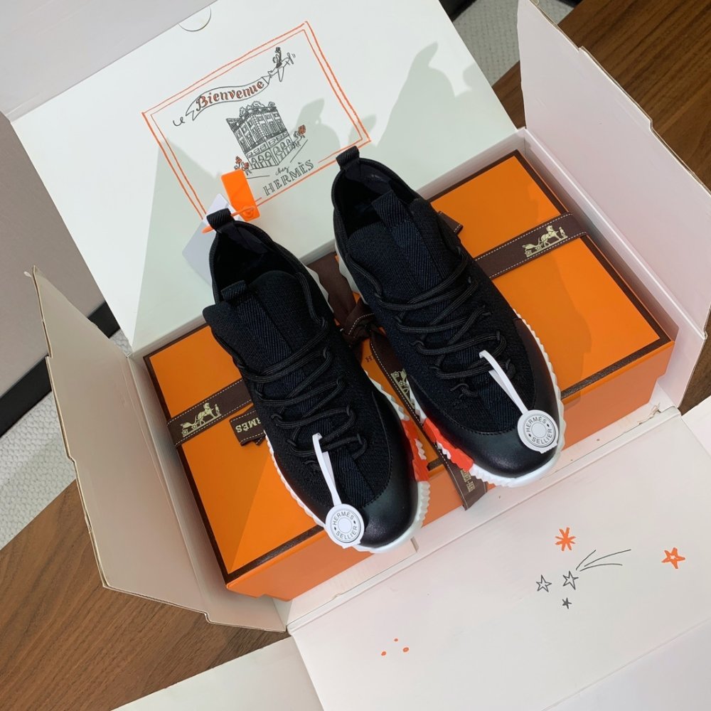 Кросівки жіночі фото 4