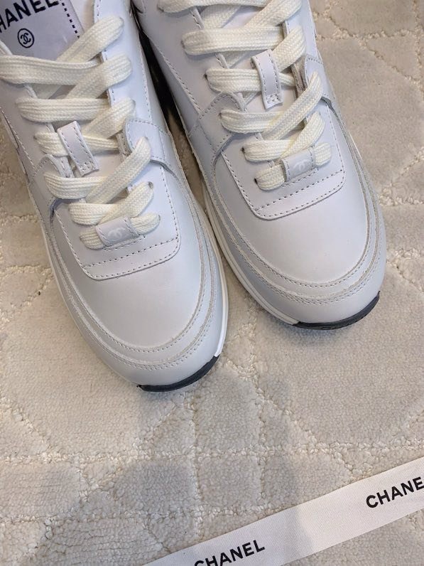 Кроссовки женские фото 5