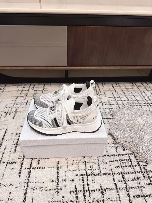 Sneakers women's фото 5