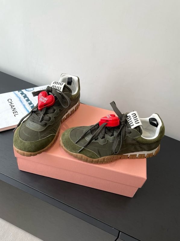 Sneakers women's фото 5