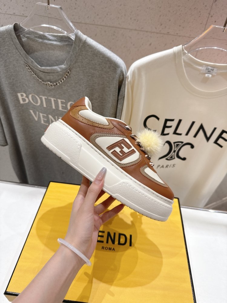 Sneakers women's фото 5