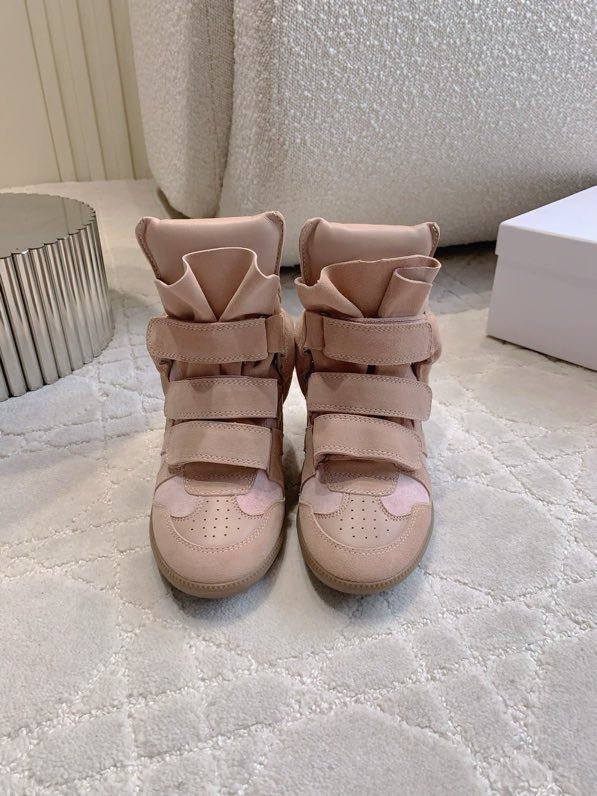 Кроссовки женские фото 5