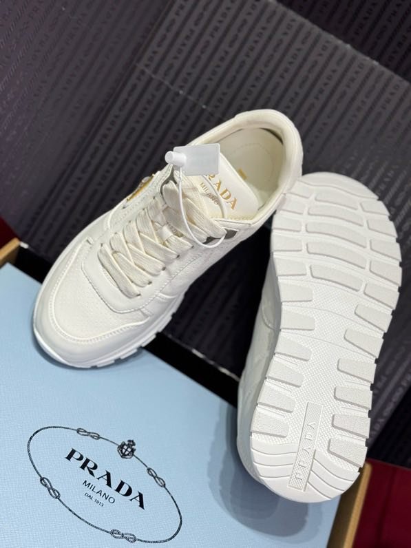 Sneakers women's фото 5