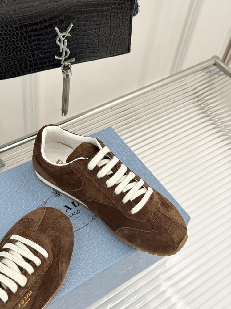 Sneakers women's фото 5