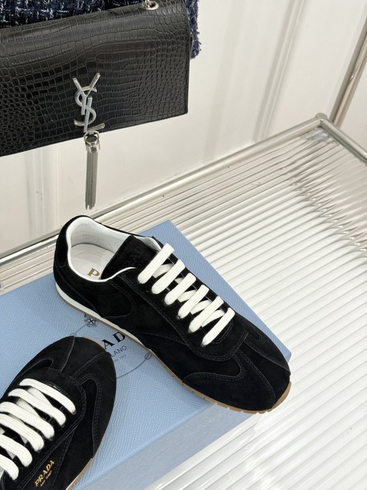 Sneakers women's фото 5