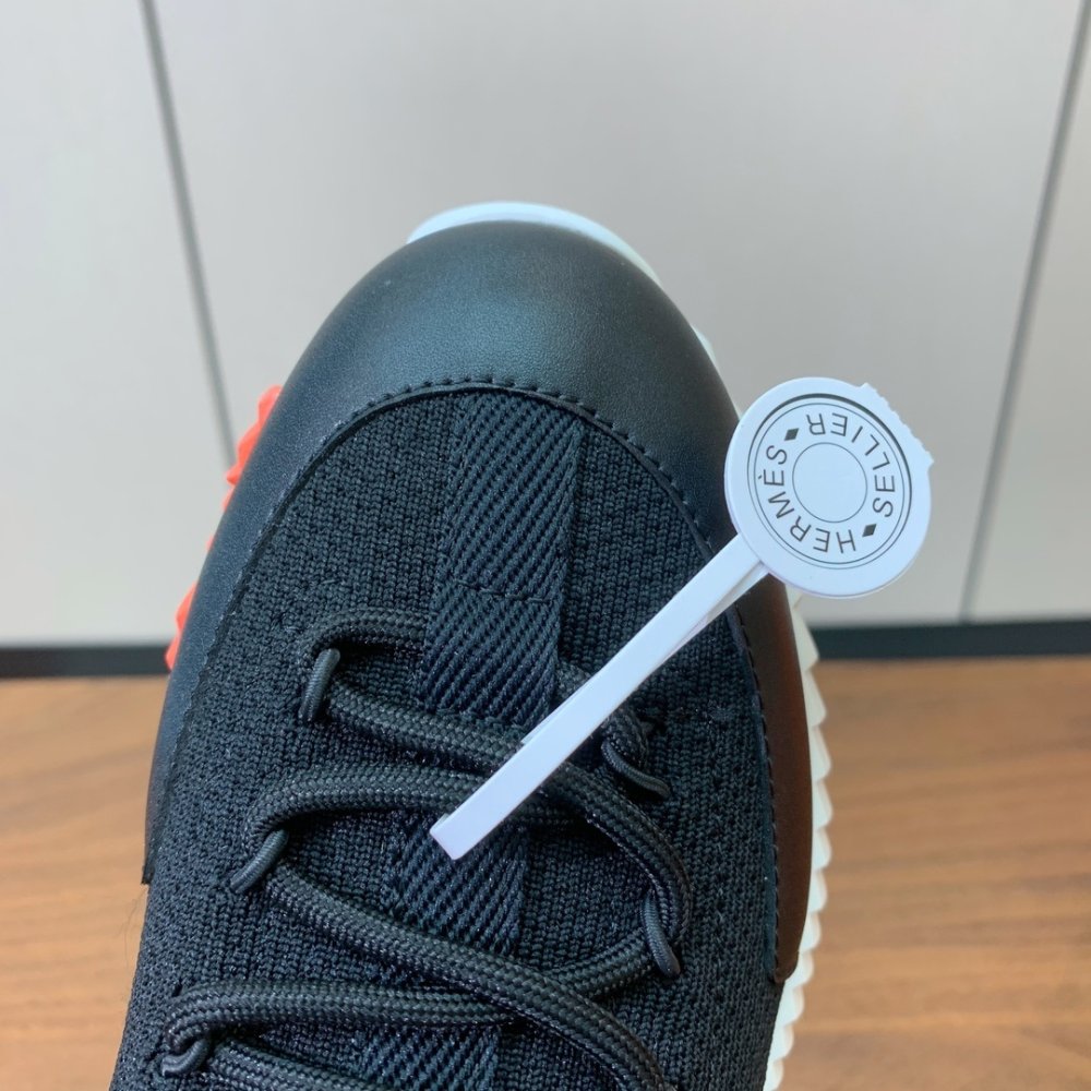 Кросівки жіночі фото 5