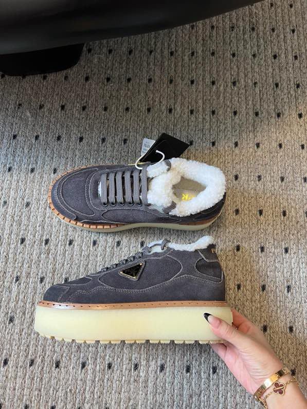 Sneakers women's фото 5