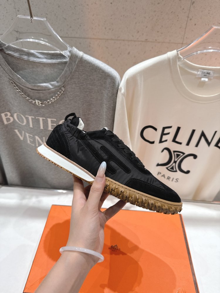 Sneakers women's фото 5