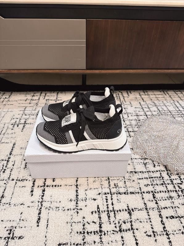 Sneakers women's фото 6