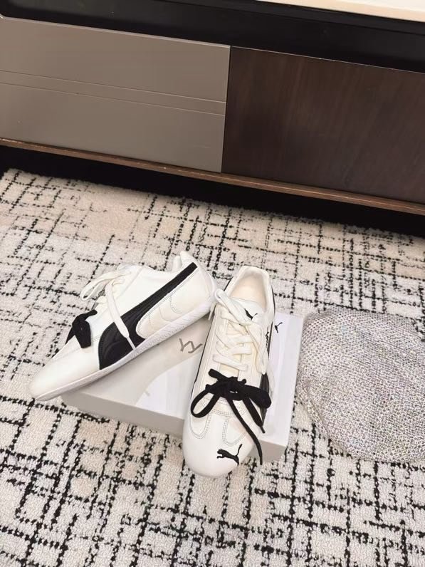 Кроссовки женские фото 6