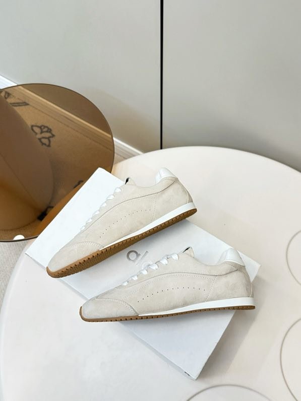 Sneakers women's фото 6