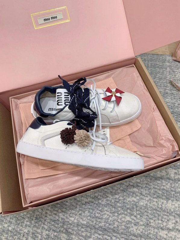 Кросівки жіночі фото 6