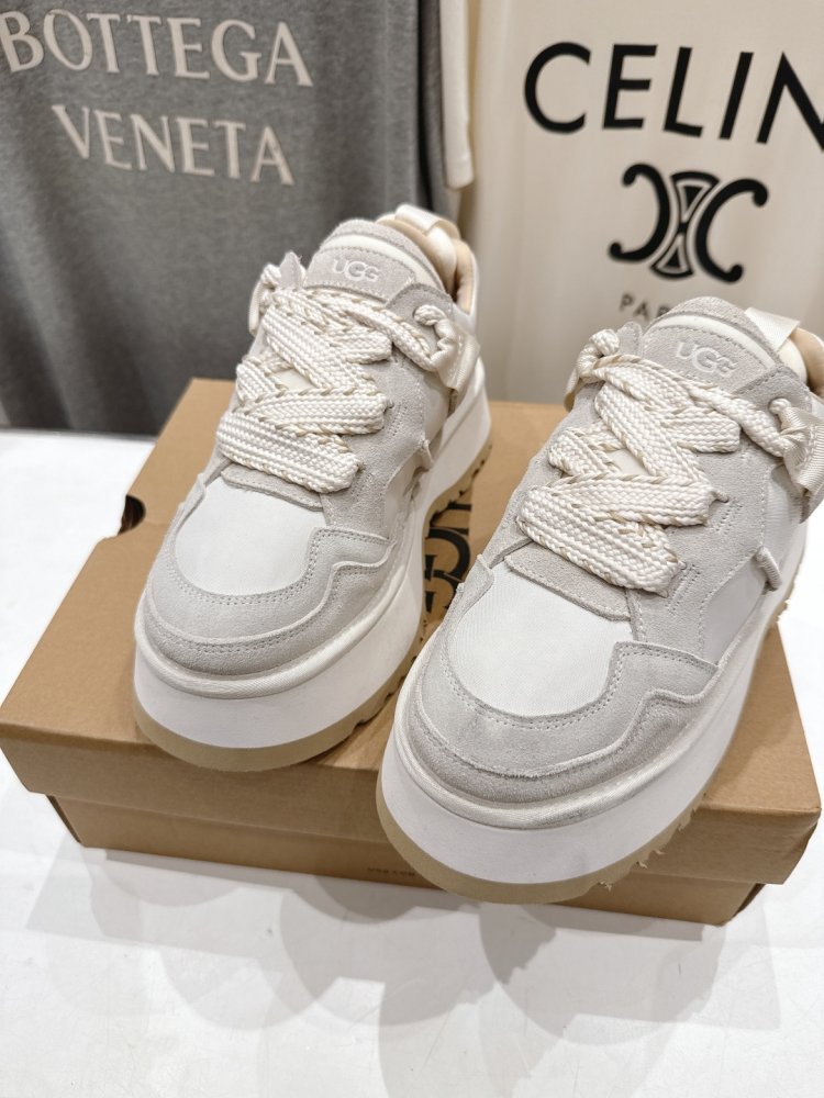 Кросівки жіночі фото 6