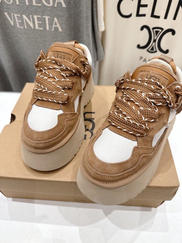 Кросівки жіночі фото 6