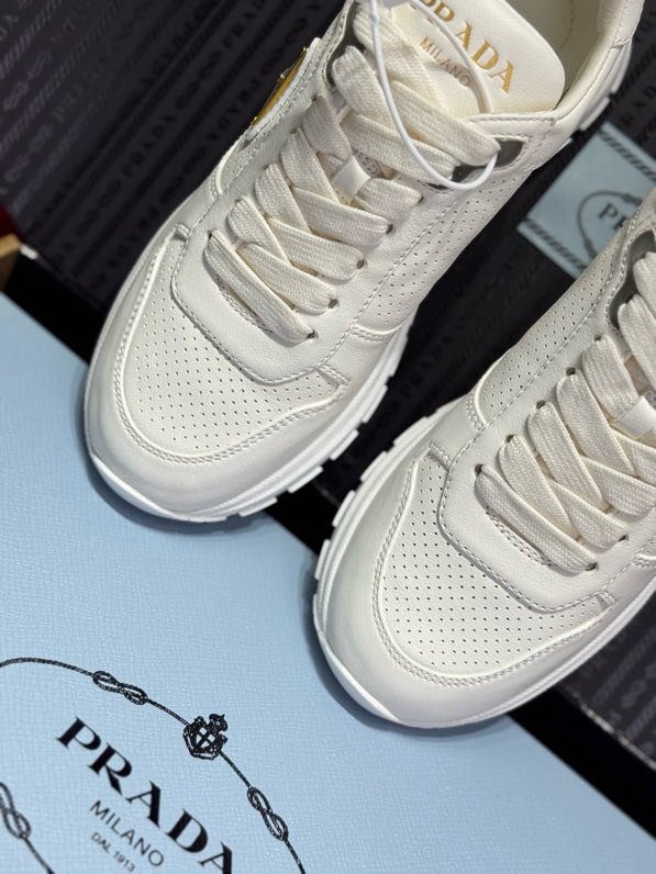 Sneakers women's фото 6