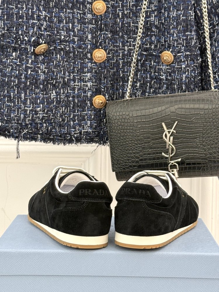 Sneakers women's фото 6