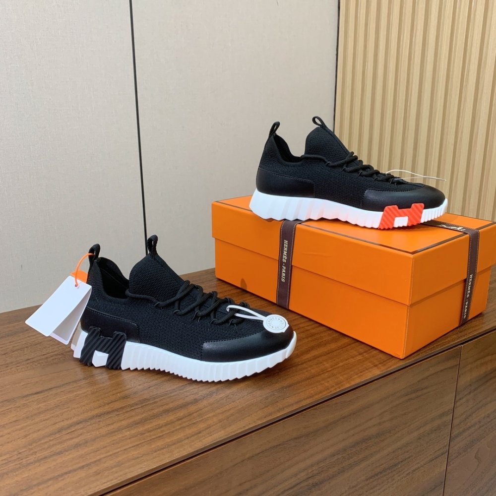 Кросівки жіночі фото 6