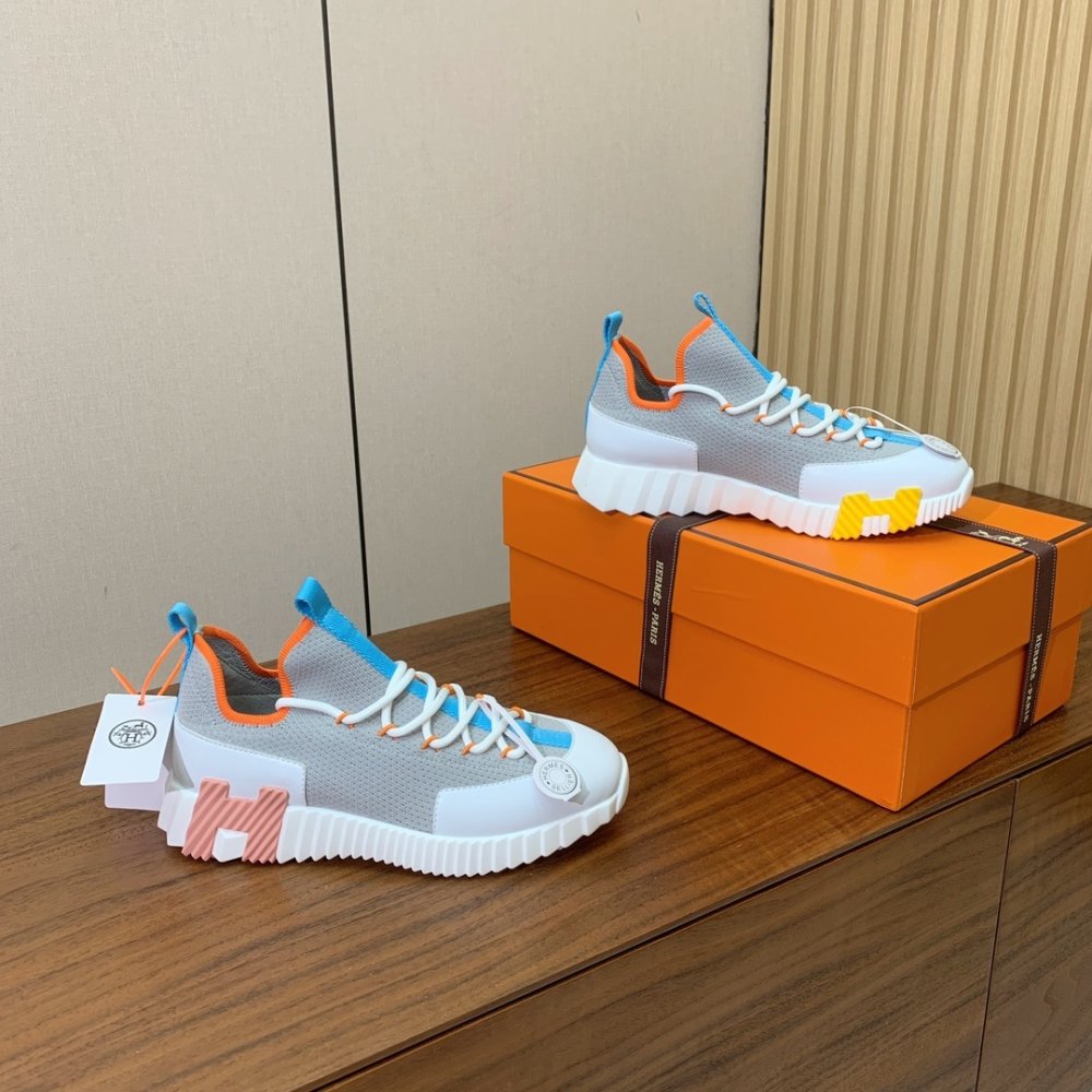 Кросівки жіночі фото 6