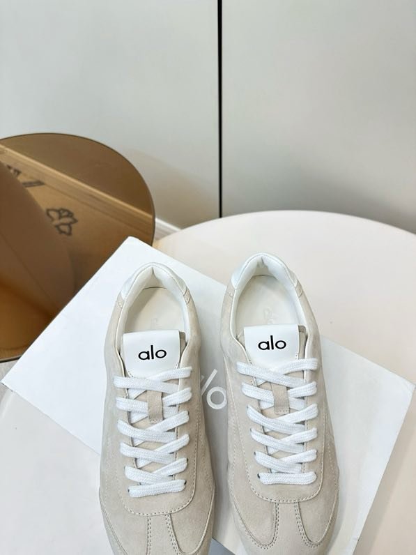 Sneakers women's фото 7