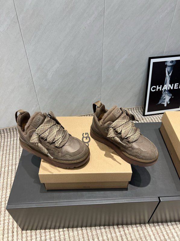 Кроссовки женские фото 7