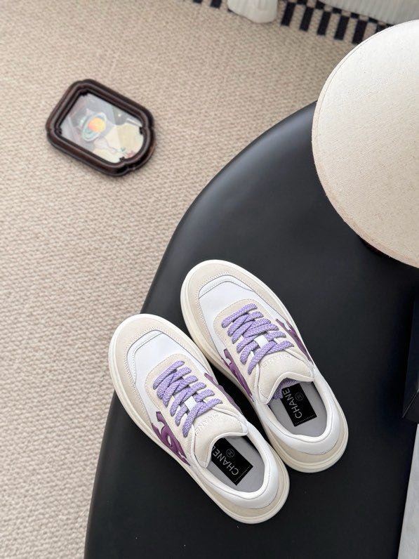 Кроссовки женские фото 7