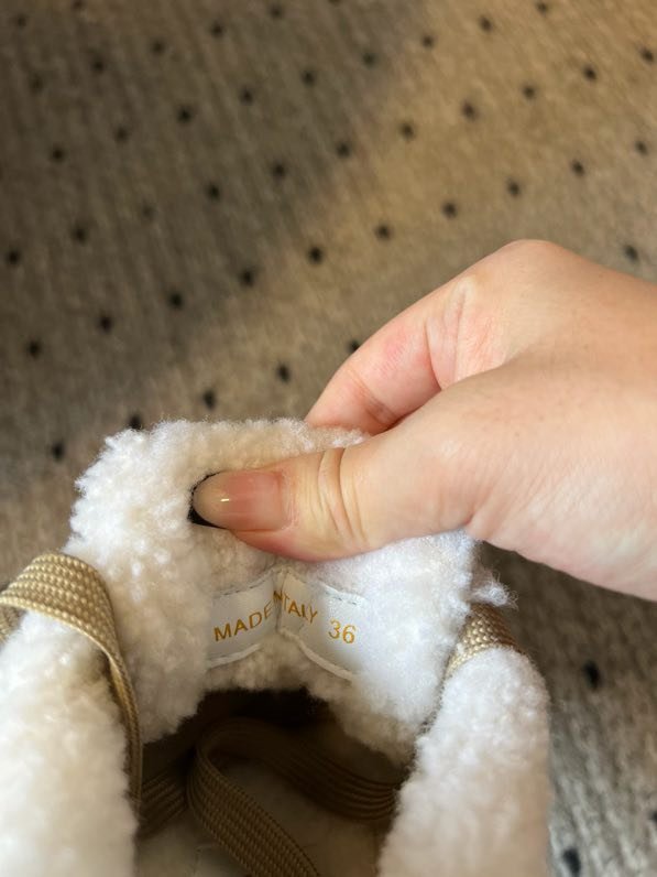 Кросівки жіночі фото 7