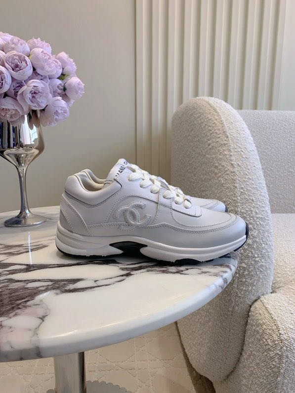 Кроссовки женские фото 8