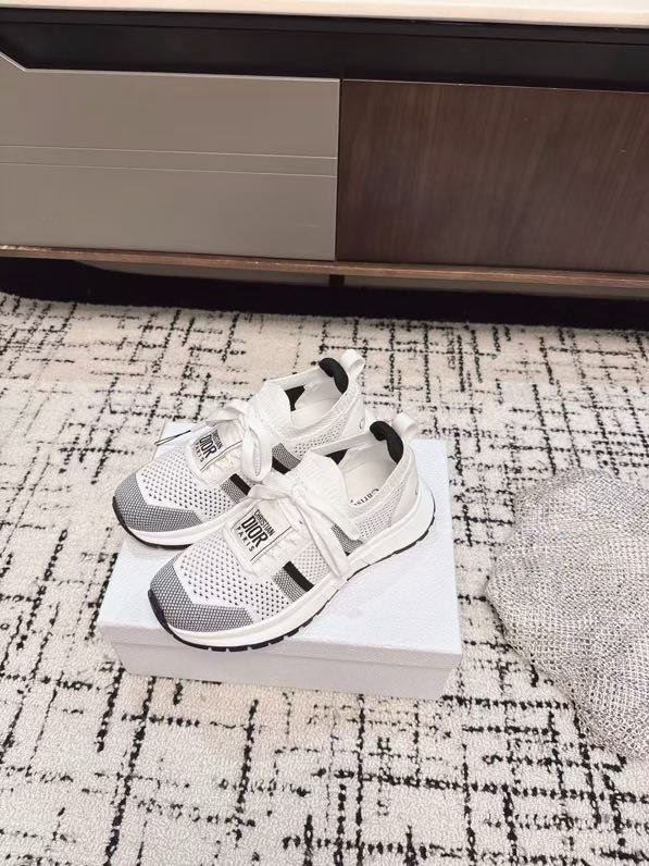 Sneakers women's фото 8