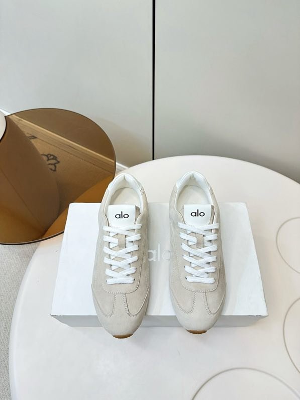 Sneakers women's фото 8