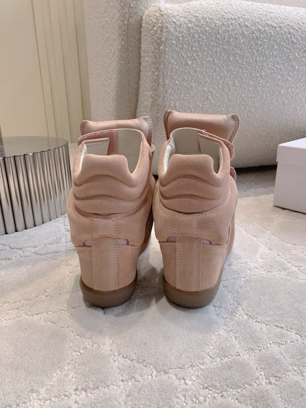 Кроссовки женские фото 8