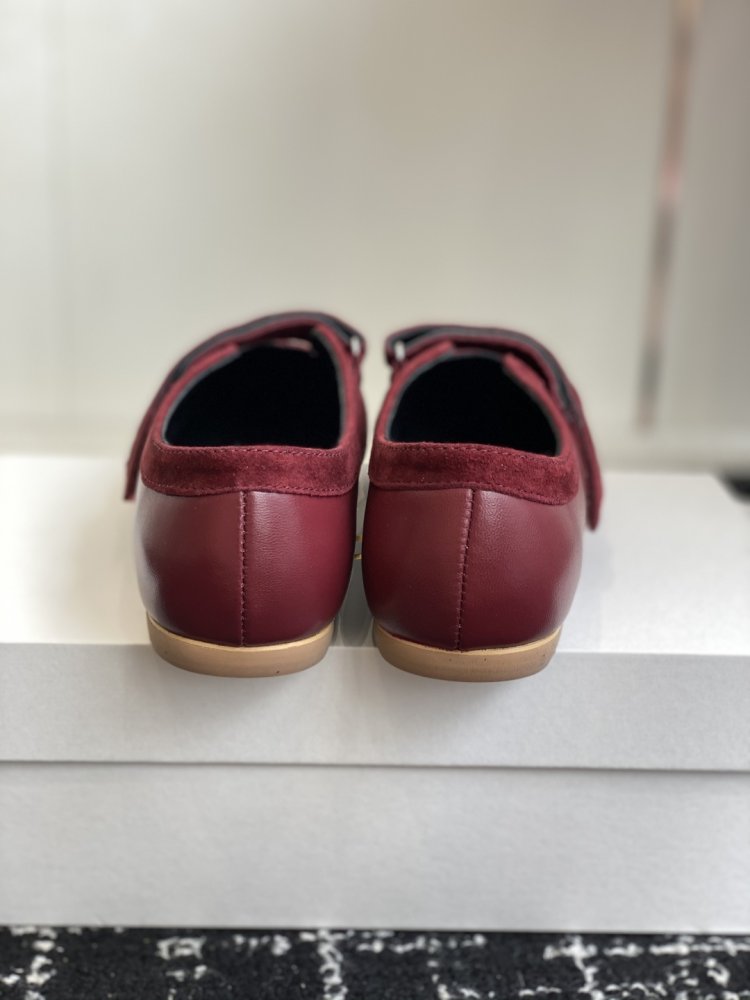 Кроссовки женские фото 8