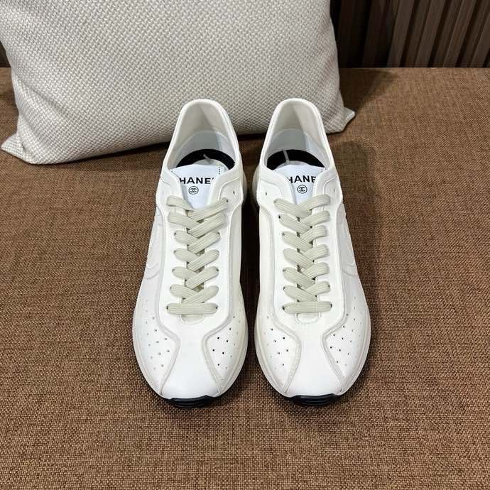 Кроссовки женские фото 8