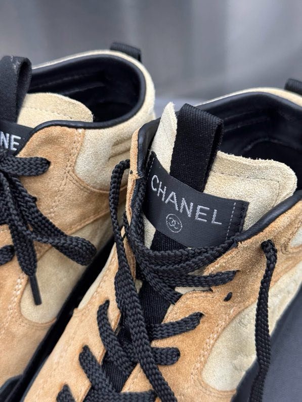 Кроссовки женские фото 8