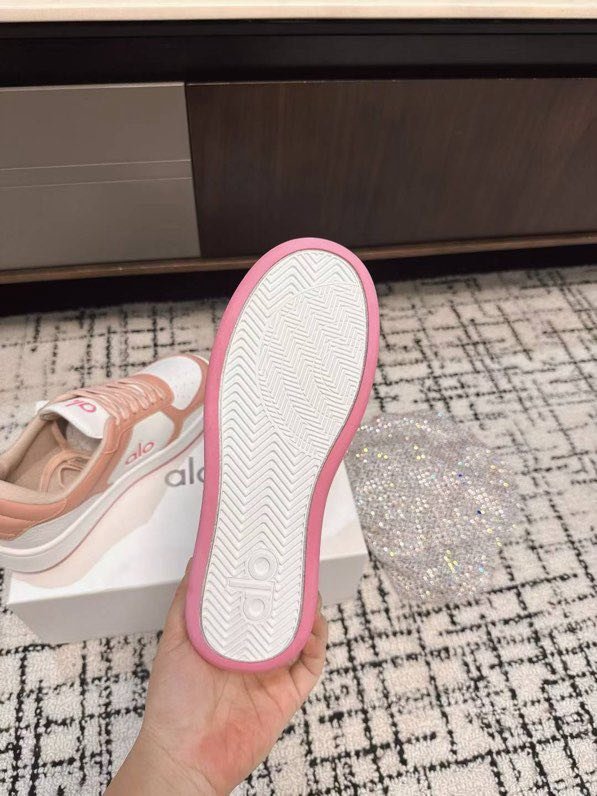 Sneakers women's фото 9