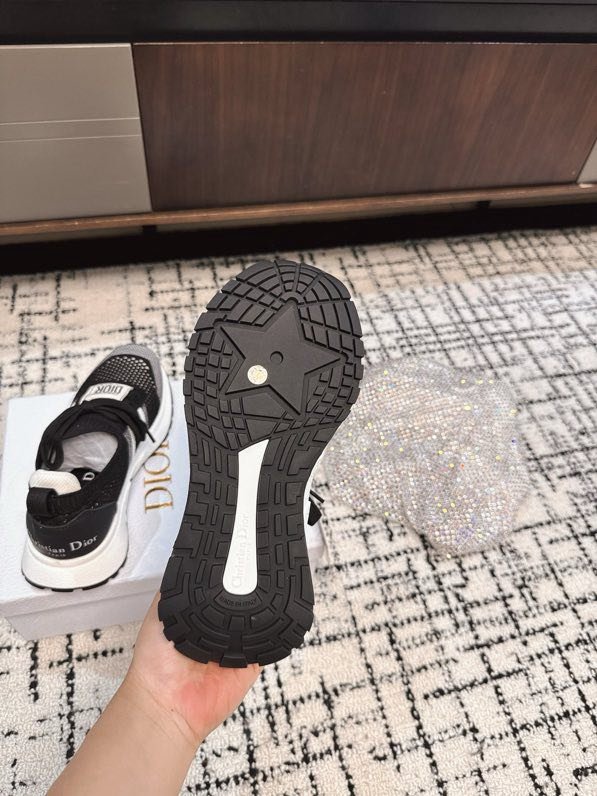 Sneakers women's фото 9