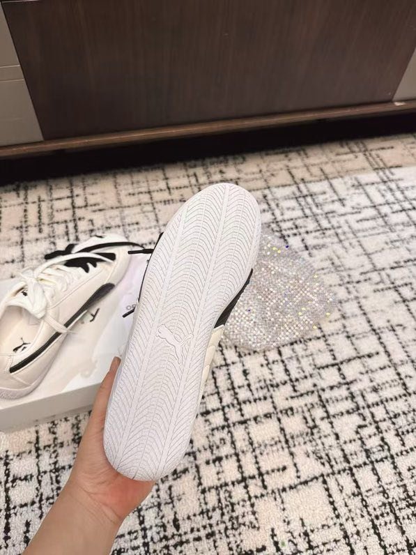 Кроссовки женские фото 9