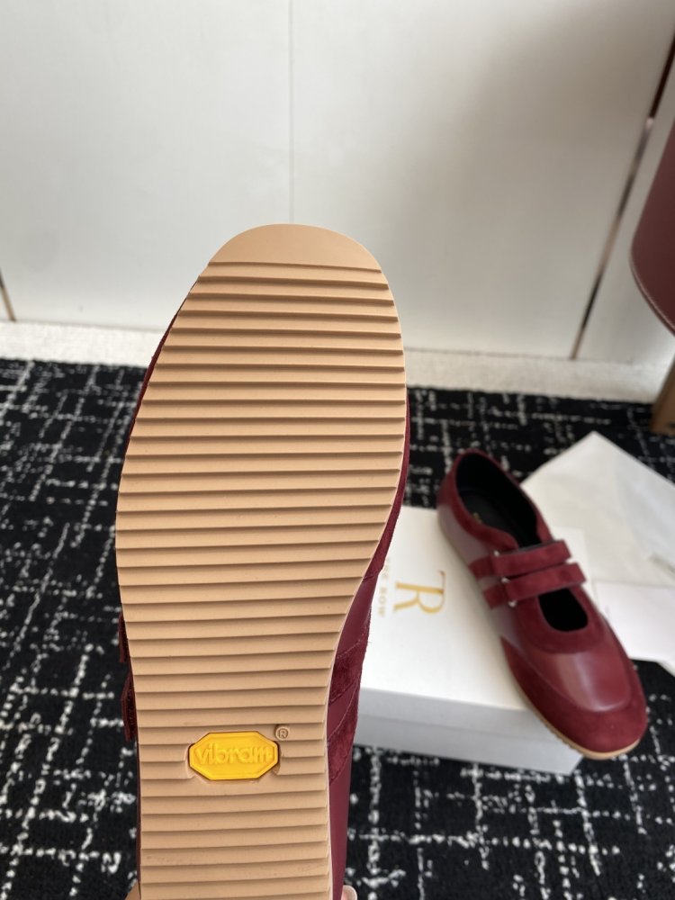 Кроссовки женские фото 9