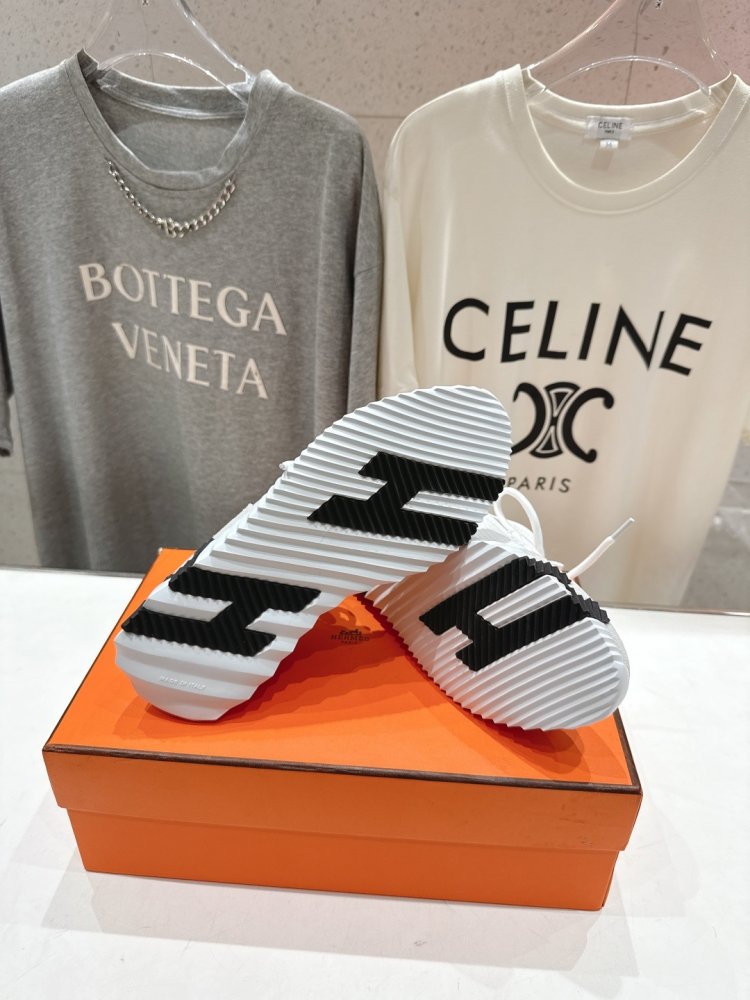 Sneakers women's фото 9