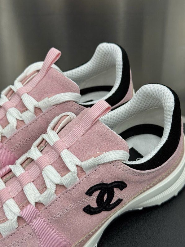 Кроссовки женские фото 9