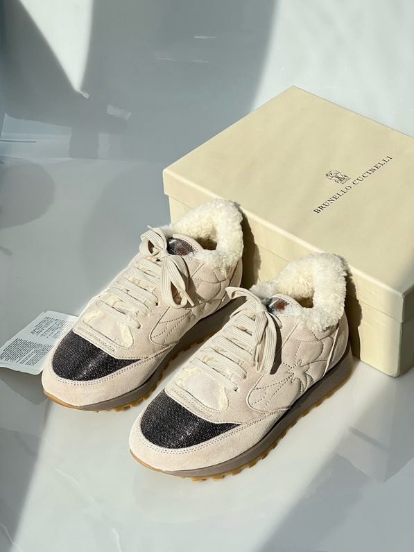 Кроссовки зимние на меху женские фото 3