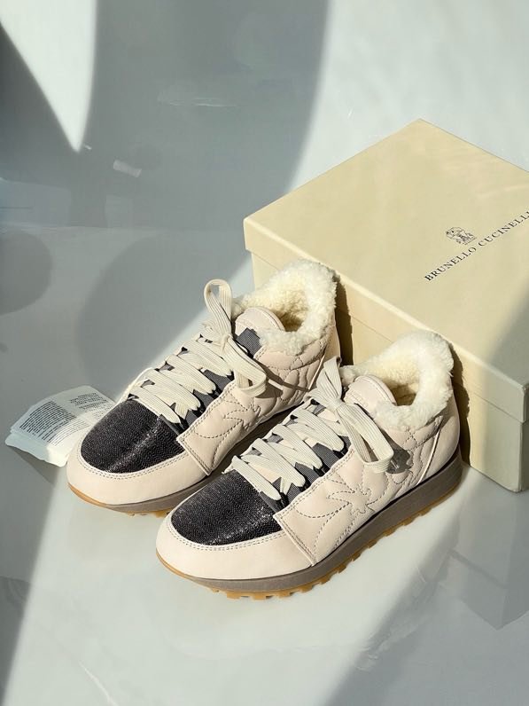 Кроссовки зимние на меху женские фото 4