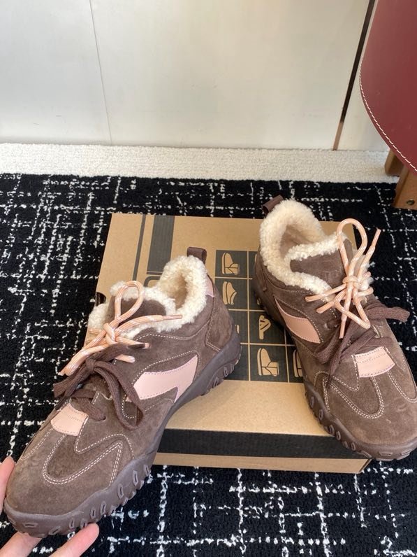 Кроссовки зимние на меху женские фото 4