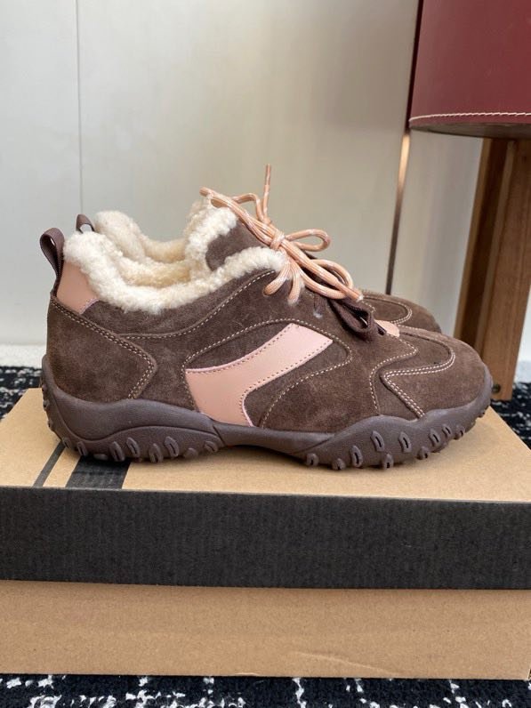 Кроссовки зимние на меху женские фото 5