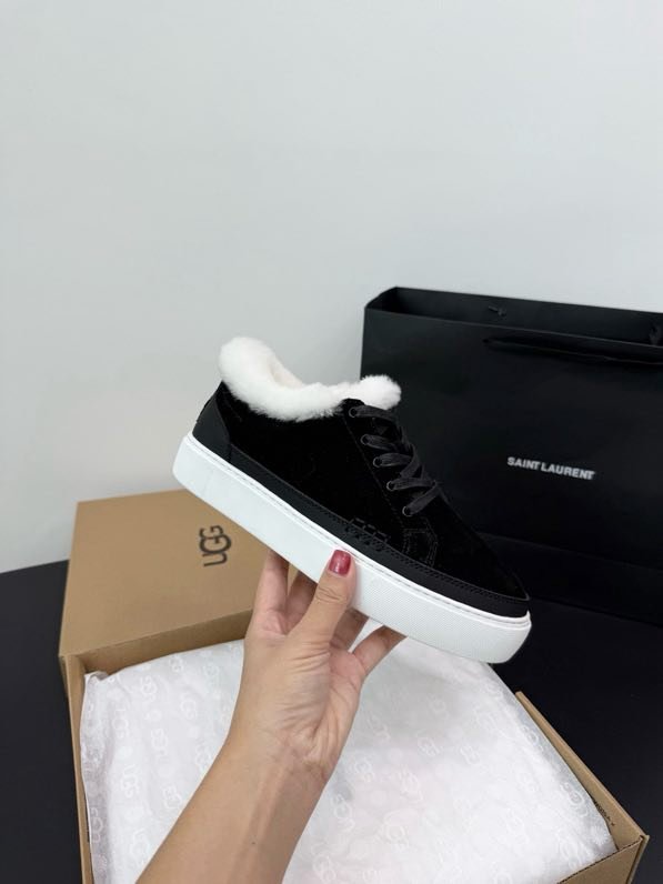 Sneakers winter on fur фото 3