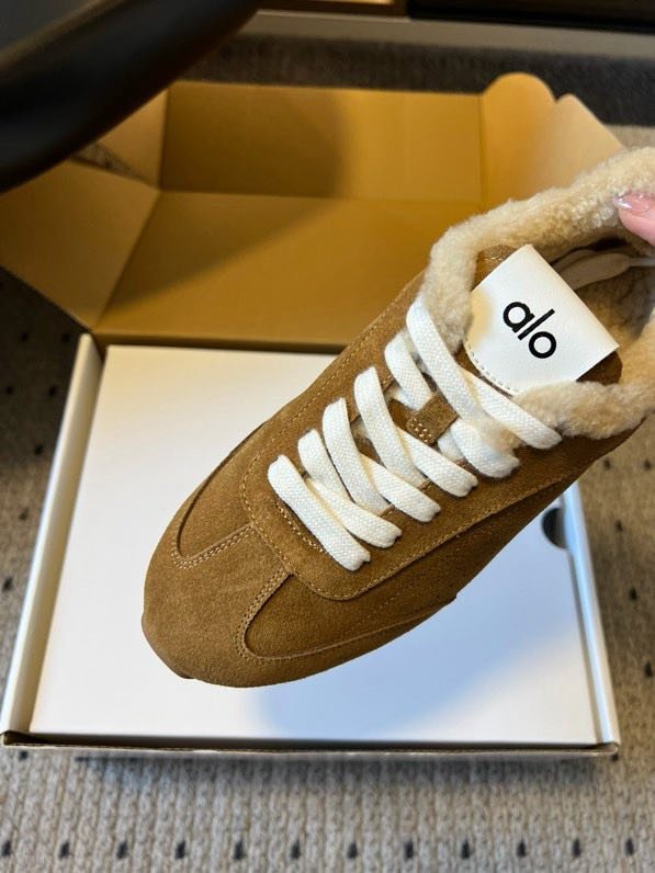 Кроссовки зимние на меху фото 4