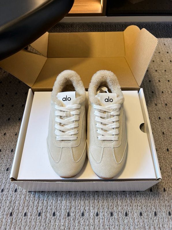 Кроссовки зимние на меху фото 4