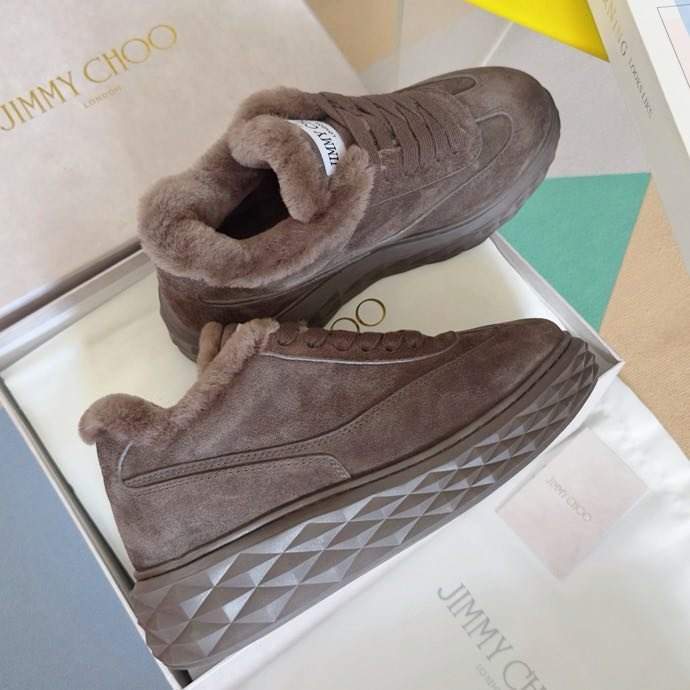 Кросівки зимові на платформі