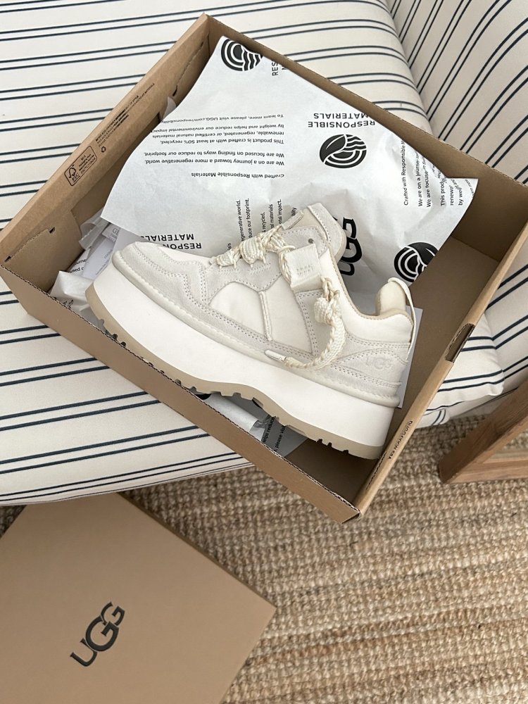 Sneakers winter women's фото 2