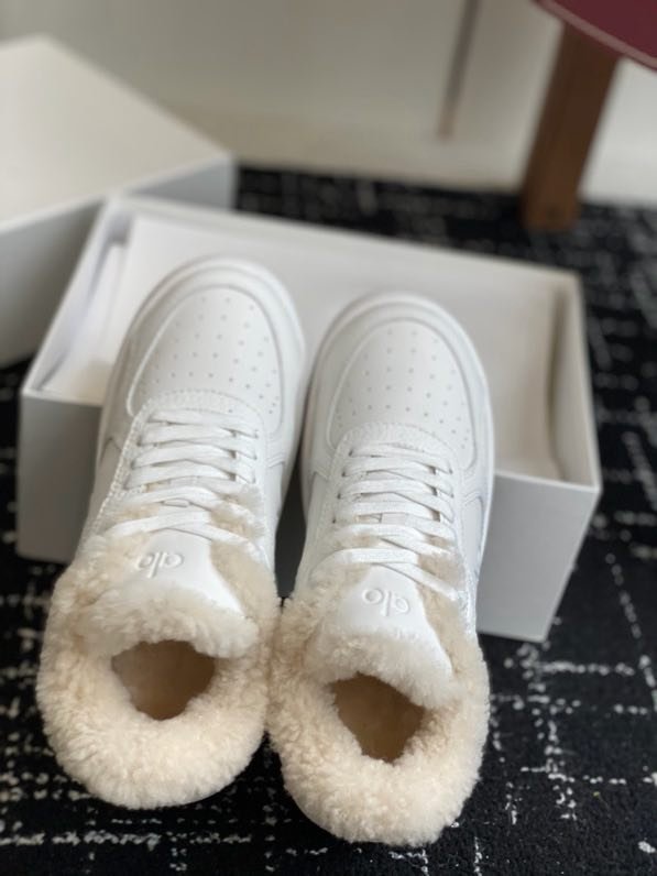 Кросівки зимові жіночі фото 9