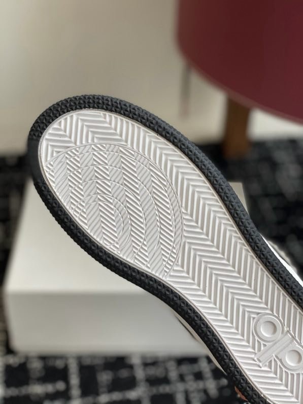 Кросівки зимові жіночі фото 9